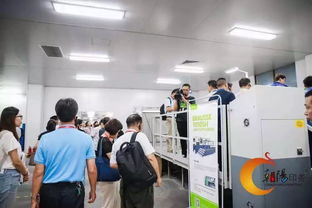 旭恒精工模切烫金设备闪耀朝阳印务开放日，专业咨询引业界关注